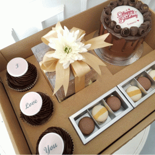 Customized Chocolate Cake Box